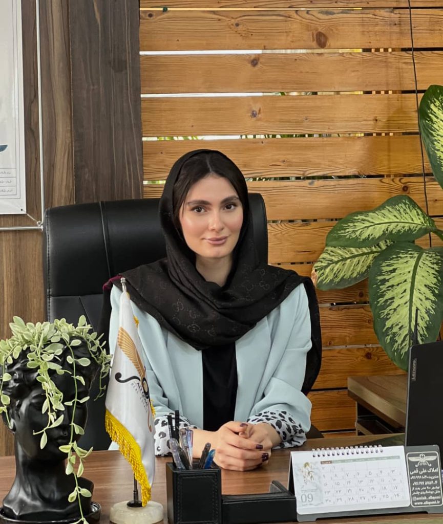 معرفی خانم مریم قمی عضو هلدینگ ملکی پاسارگاد